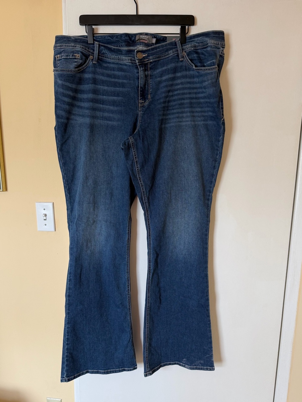 TORRID jeans - size 22T - NWT